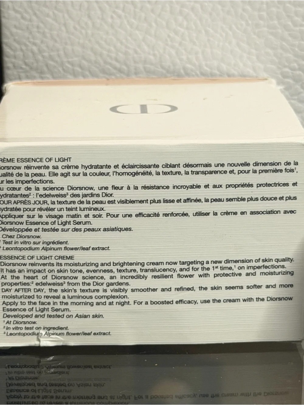 Diorsnow Essence Of Light Lock & Reflect Creme Face Moisturizer- 50ml/1.7 oz